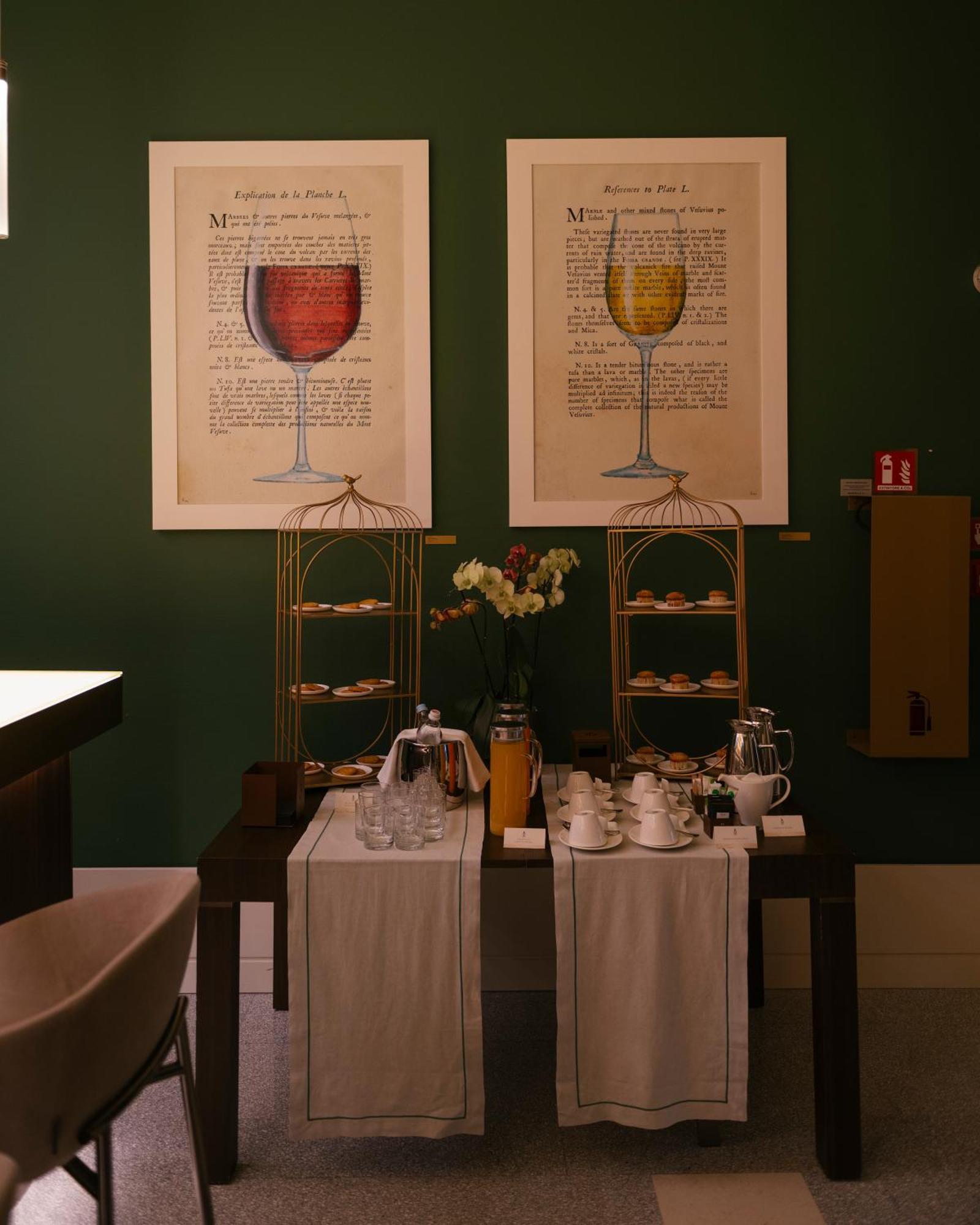 Hotel De Bonart Naples, Curio Collection By Hilton Napels